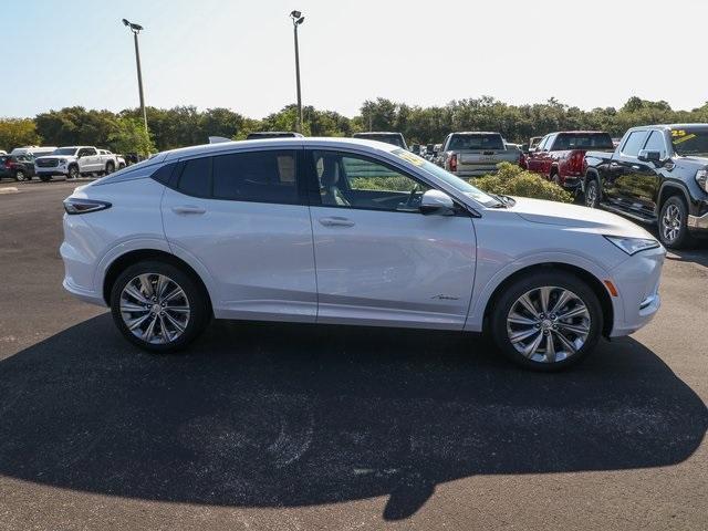 new 2025 Buick Envista car, priced at $30,939