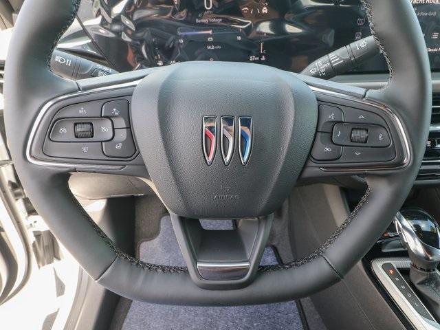 new 2025 Buick Envista car