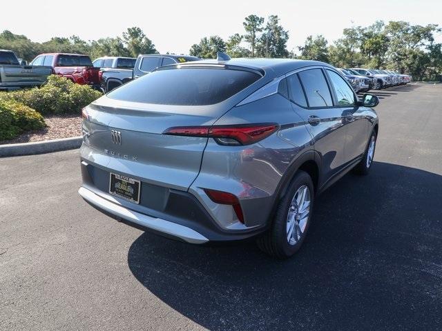 new 2025 Buick Envista car, priced at $27,125