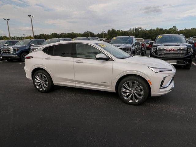 new 2025 Buick Envista car, priced at $31,885