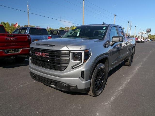 new 2025 GMC Sierra 1500 car, priced at $44,885