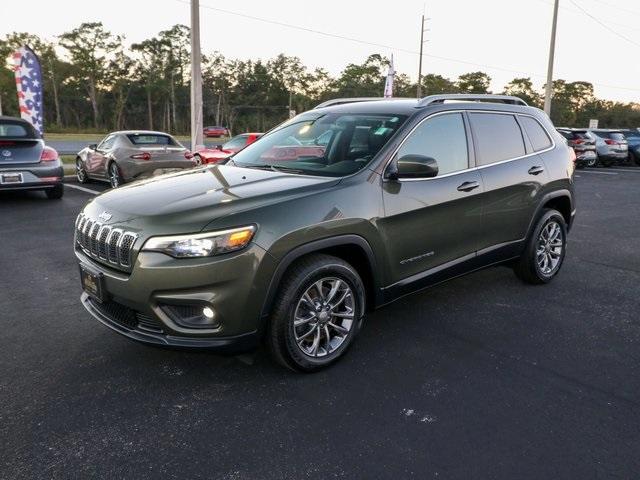 used 2019 Jeep Cherokee car, priced at $16,800