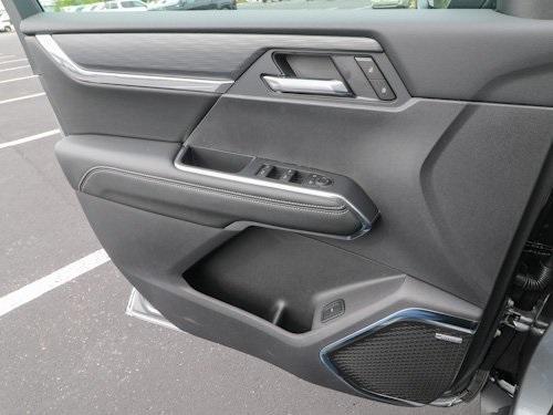 new 2025 GMC Acadia car, priced at $52,624