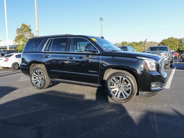 used 2019 GMC Yukon car, priced at $35,820