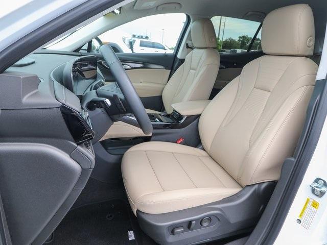 new 2025 Buick Envision car, priced at $36,200