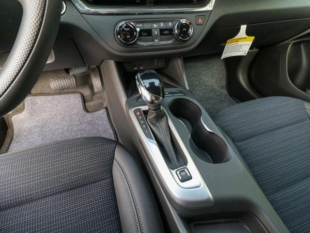 new 2025 Buick Envista car, priced at $25,535