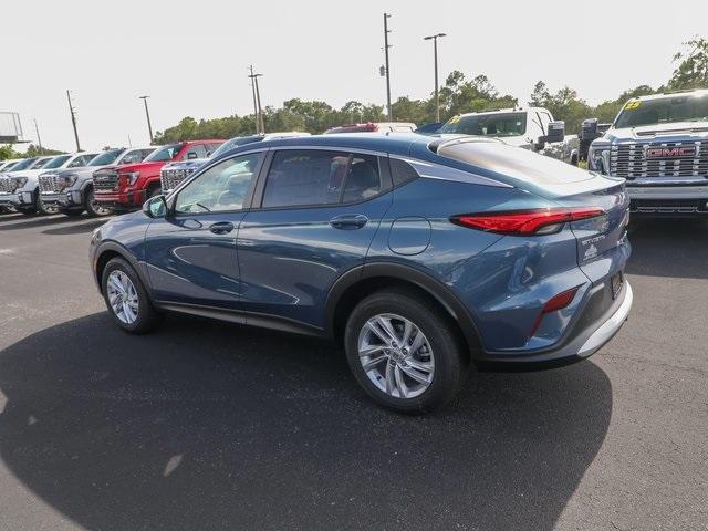 new 2025 Buick Envista car, priced at $25,535