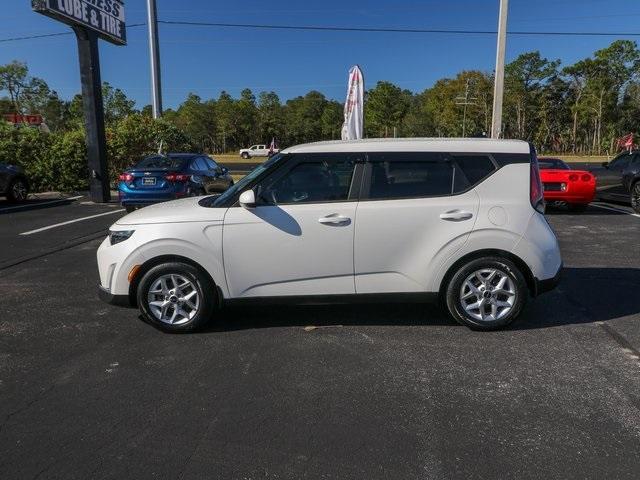 used 2023 Kia Soul car, priced at $17,400