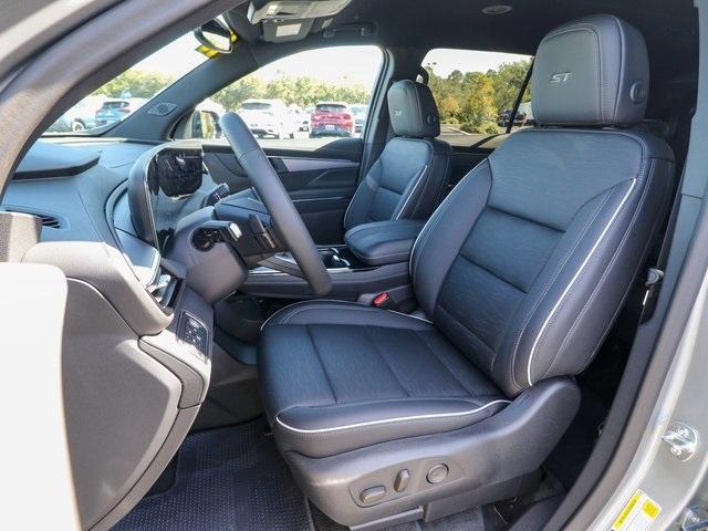 new 2025 Buick Enclave car, priced at $51,030