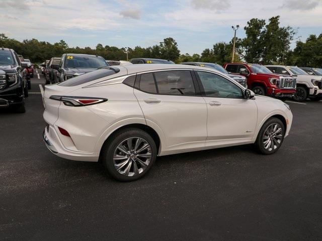 new 2025 Buick Envista car, priced at $31,090