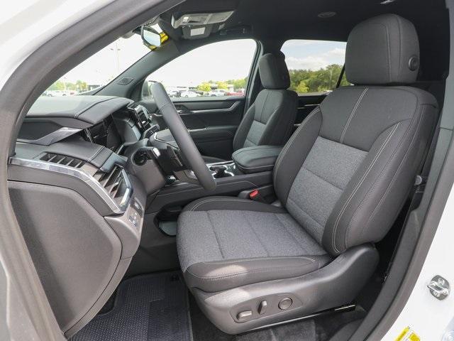 new 2025 GMC Acadia car, priced at $44,395