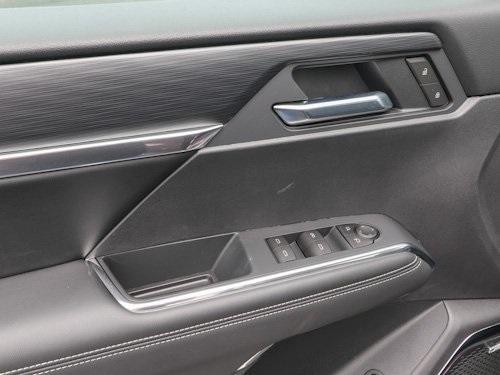 new 2025 GMC Acadia car, priced at $50,825