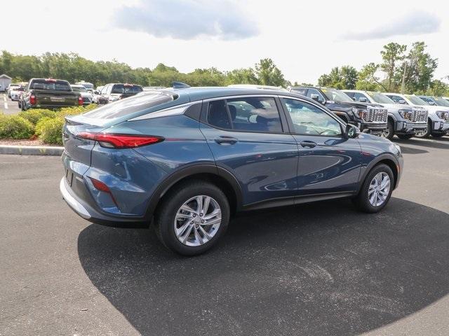 new 2025 Buick Envista car, priced at $25,785