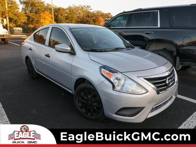 used 2018 Nissan Versa car