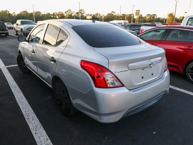 used 2018 Nissan Versa car