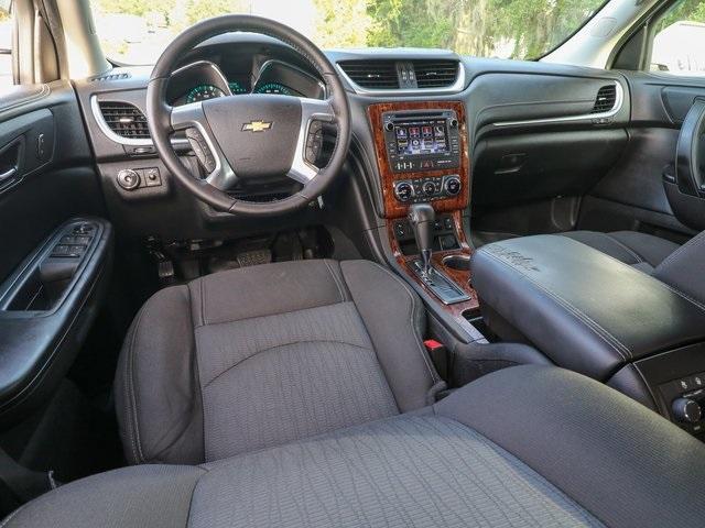 used 2014 Chevrolet Traverse car, priced at $9,800