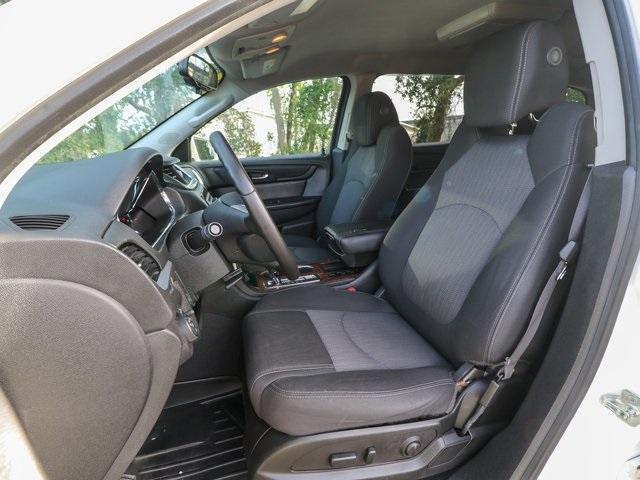 used 2014 Chevrolet Traverse car, priced at $9,800