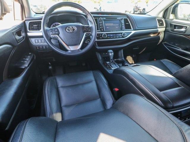 used 2019 Toyota Highlander car, priced at $34,820