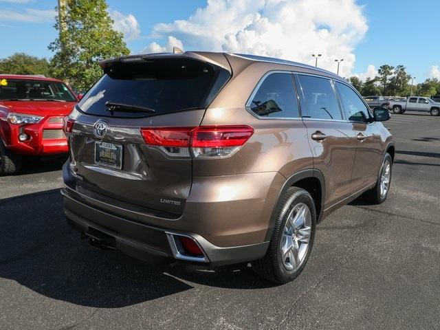used 2019 Toyota Highlander car, priced at $34,820