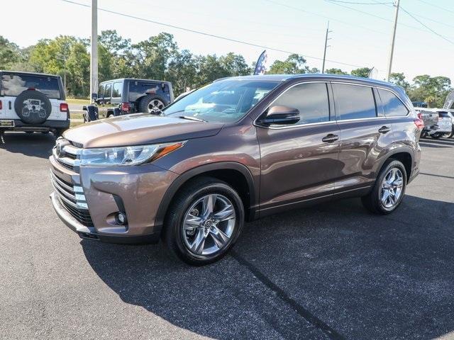 used 2019 Toyota Highlander car, priced at $34,820
