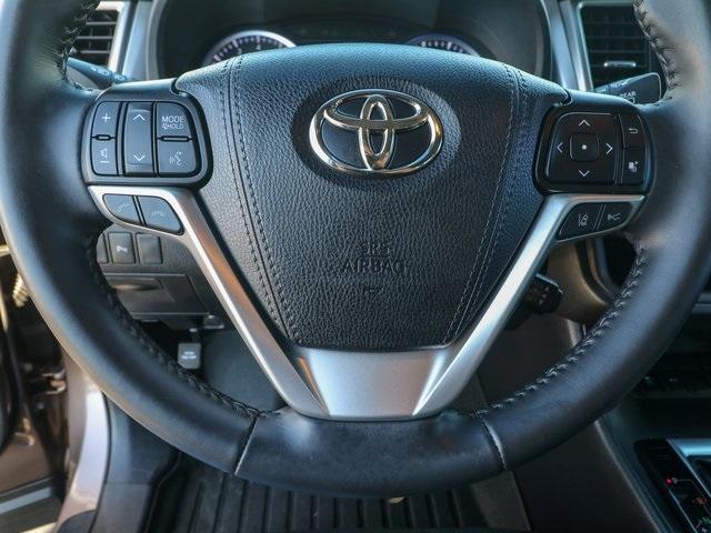used 2019 Toyota Highlander car, priced at $34,820