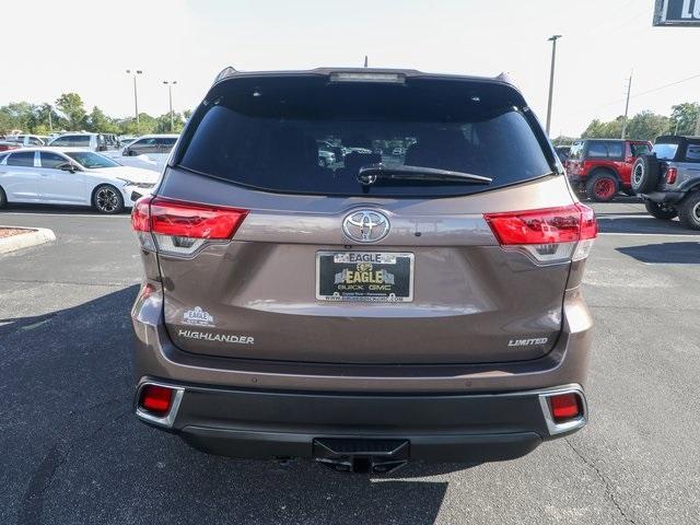 used 2019 Toyota Highlander car, priced at $34,820