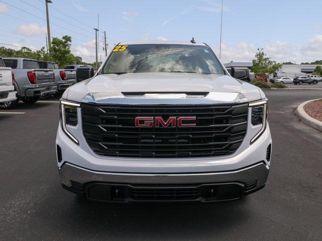 new 2025 GMC Sierra 1500 car, priced at $40,290