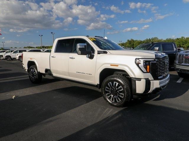 new 2024 GMC Sierra 2500 car, priced at $99,160