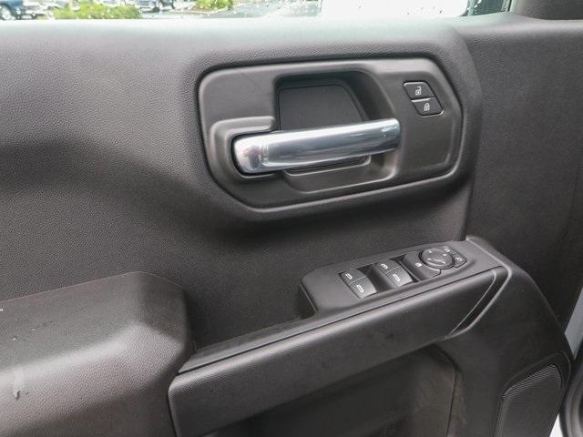 new 2026 GMC Sierra 1500 car, priced at $44,180