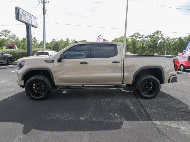 used 2023 GMC Sierra 1500 car, priced at $45,420