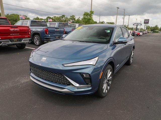new 2025 Buick Envista car, priced at $30,040