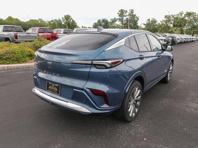 new 2025 Buick Envista car, priced at $30,040
