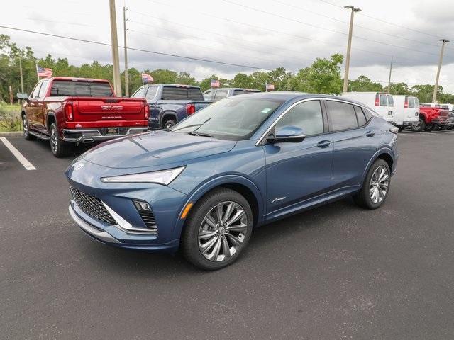 new 2025 Buick Envista car, priced at $30,040