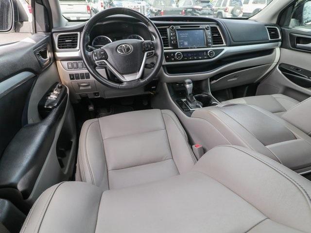 used 2018 Toyota Highlander car, priced at $25,920