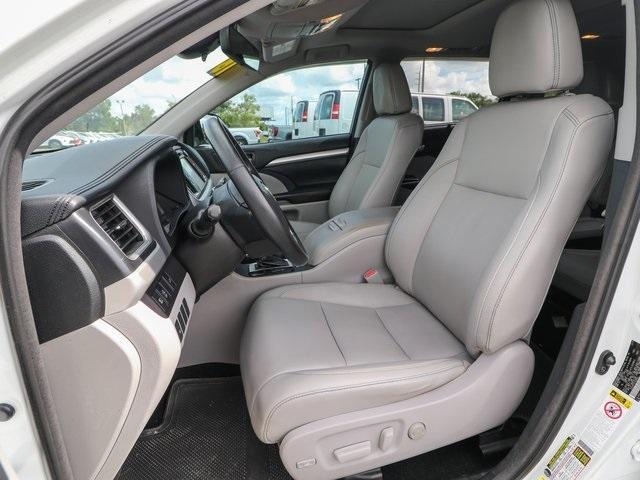 used 2018 Toyota Highlander car, priced at $25,920