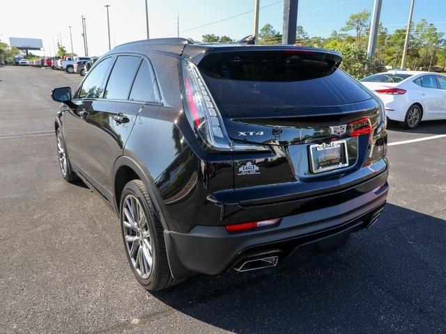 used 2020 Cadillac XT4 car, priced at $22,820