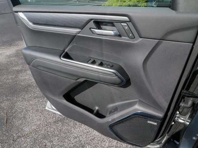 used 2025 GMC Acadia car, priced at $44,420