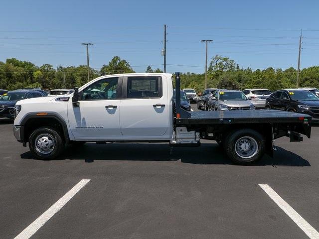 new 2024 GMC Sierra 3500 car, priced at $79,277