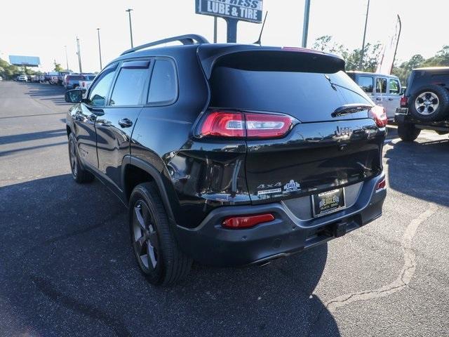 used 2016 Jeep Cherokee car