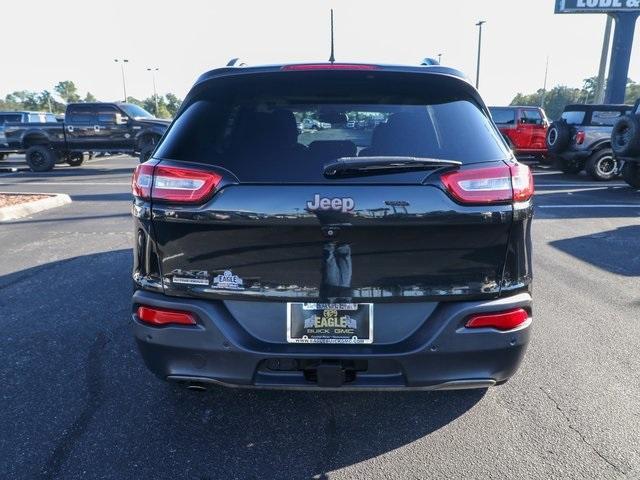 used 2016 Jeep Cherokee car
