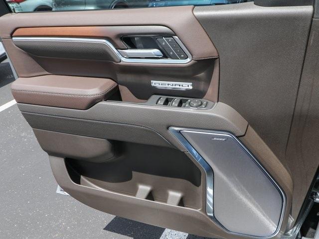 new 2025 GMC Sierra 1500 car, priced at $75,624