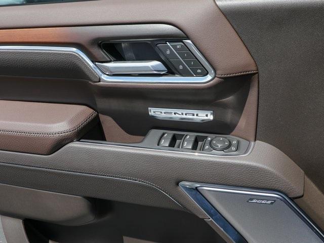 new 2025 GMC Sierra 1500 car, priced at $75,624