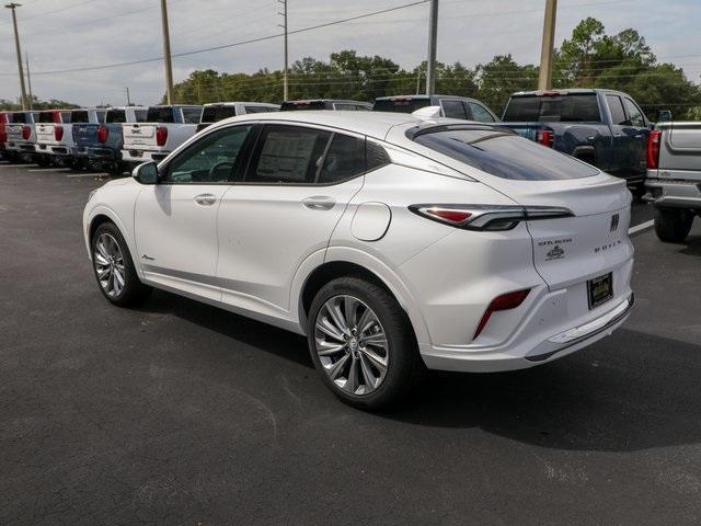 new 2025 Buick Envista car, priced at $31,090