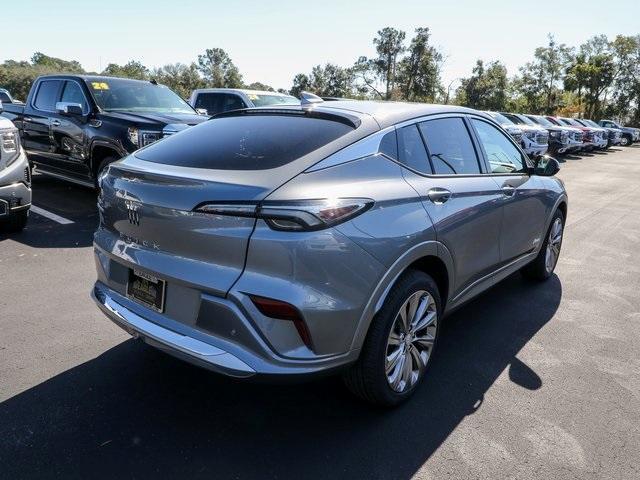 new 2025 Buick Envista car, priced at $30,290