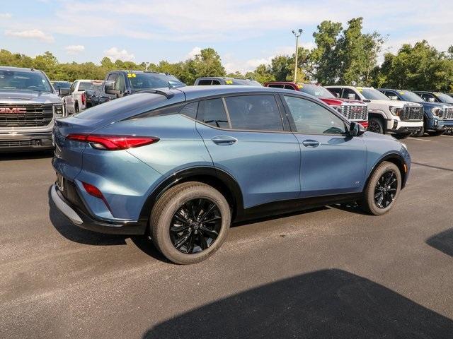 new 2025 Buick Envista car, priced at $28,525