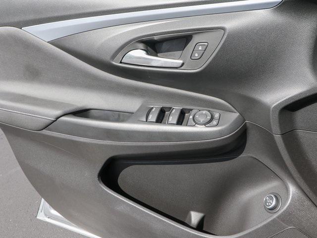 new 2025 Buick Envista car, priced at $27,875