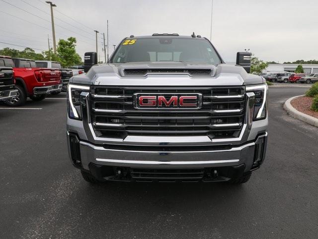 new 2025 GMC Sierra 2500 car, priced at $72,595