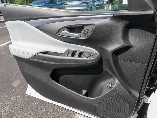 new 2026 Buick Envista car, priced at $27,335