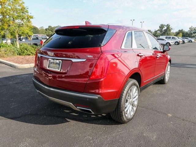 used 2017 Cadillac XT5 car, priced at $25,720