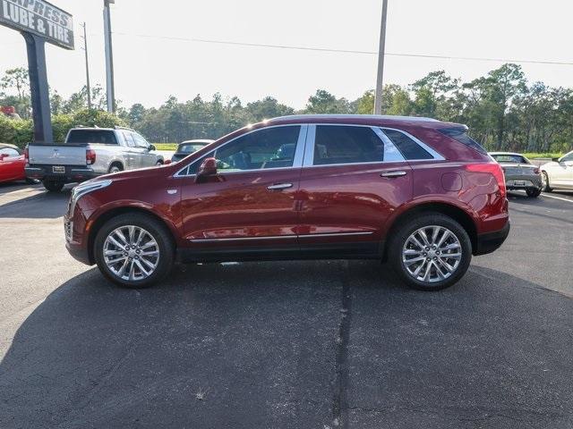 used 2017 Cadillac XT5 car, priced at $25,720